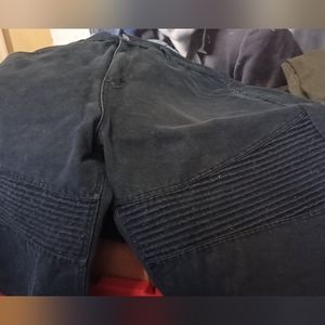 Faded Black Jean Shorts with ribbed design.